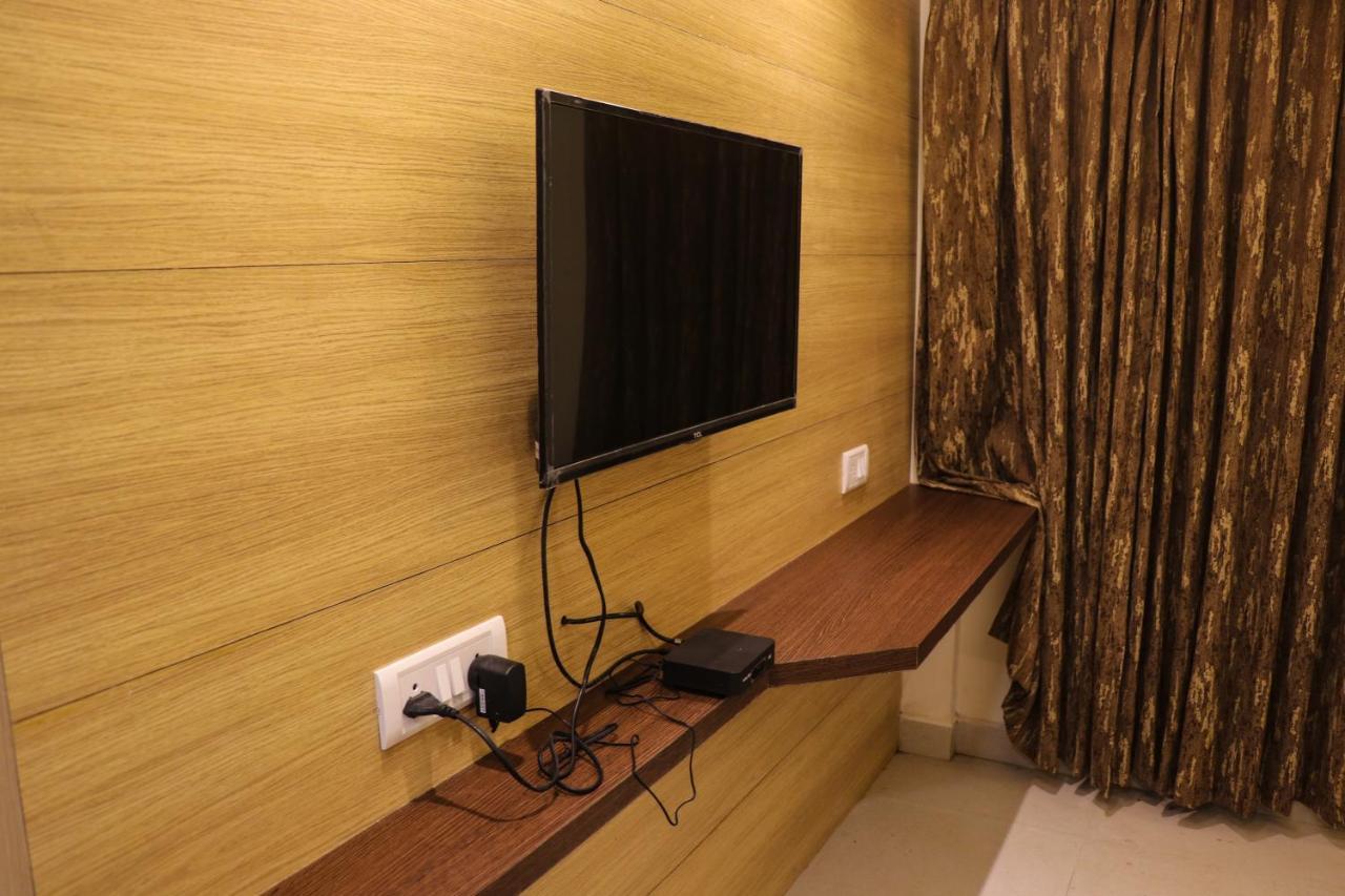Honey Hive Hotel Port Blair Exterior photo